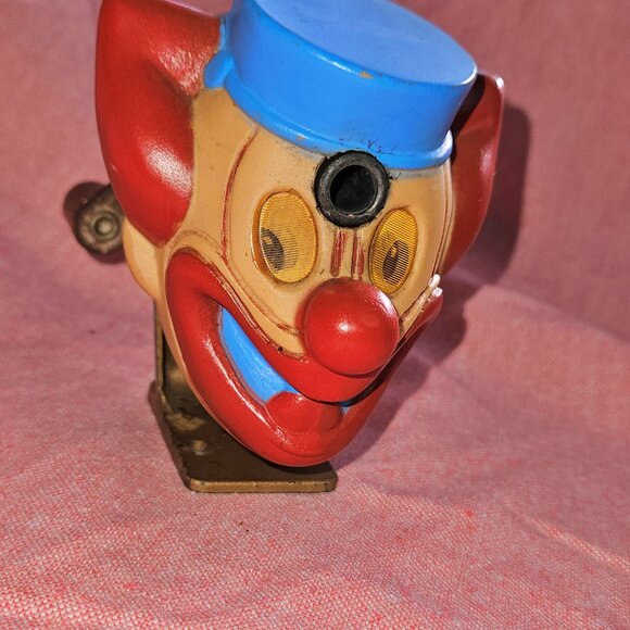 Vintage 1950's Bozo the Clown Table Mount Pencil Sharpener - Picture 7 of 7